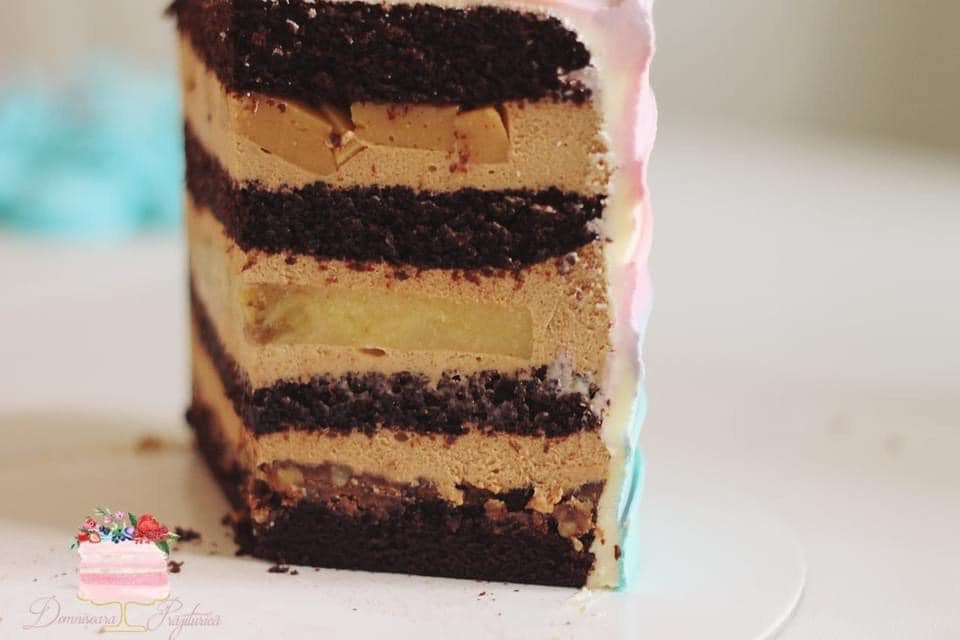 Tort cu ciocolată, rom și banane