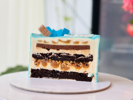 Tort Snickers- Bento Cake