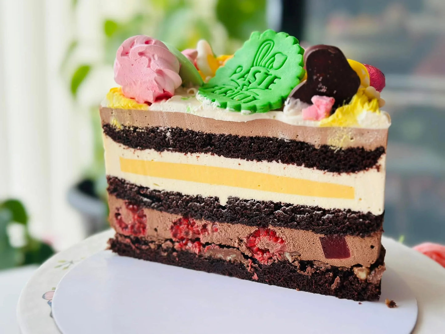 Tort cu zmeură și fructul pasiunii aprox 1,9 kg