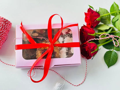 Cutie Biscuiți Mix aprox 250g